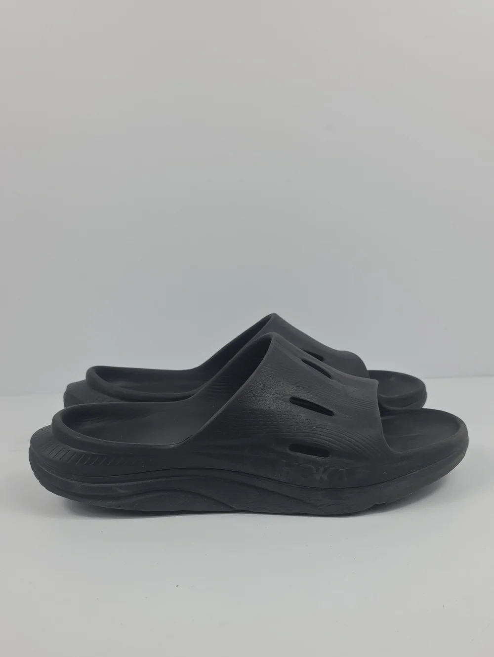 Hoka One One Ora Recovery Slide Unisex Sandals Size Men's 9 Women's 11